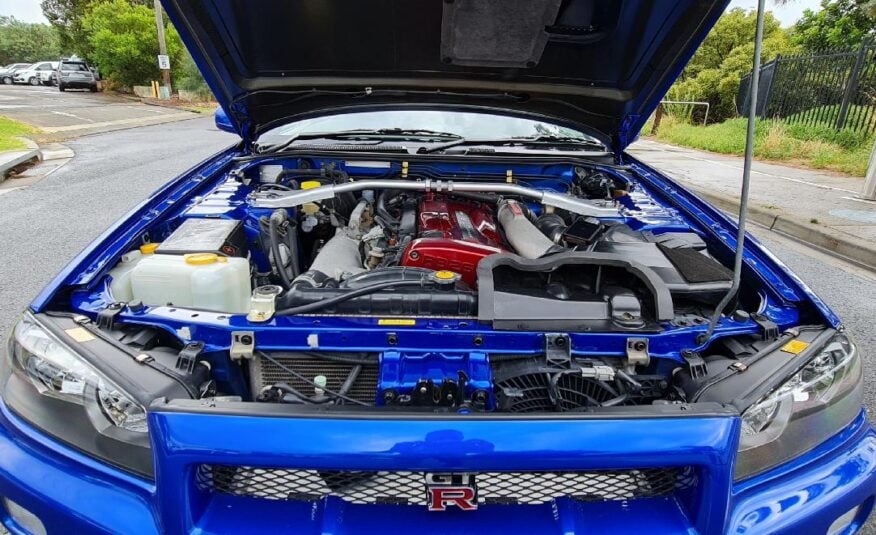 Nissan Skyline R34 GTR engine