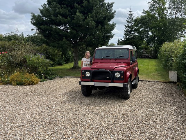 Land Rover Defender 90 shipped to the USA