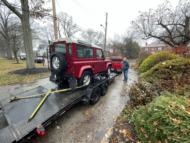 Land Rover Defender 90 shipped to the USA